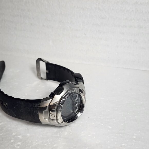 Casio G Shock Stainless and black - Picture 7 of 11